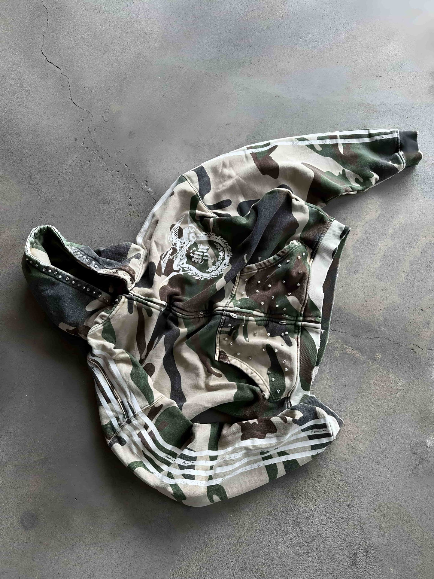 Camo Zipper