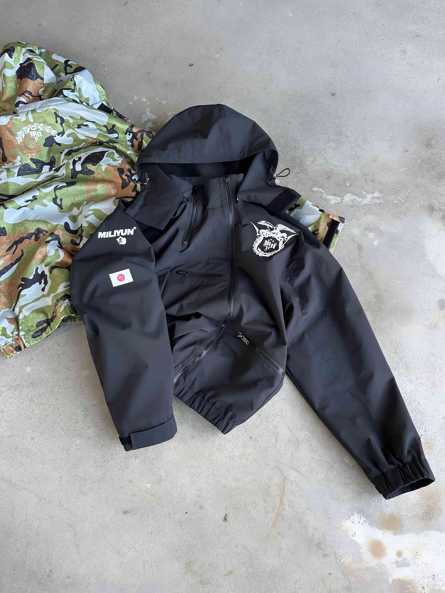 Explorer Jacket